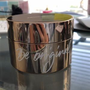 Bare minerals foundation